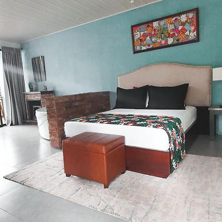 Yellow Tree Suites La Fortuna Luaran gambar