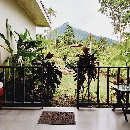 Yellow Tree Suites La Fortuna Luaran gambar