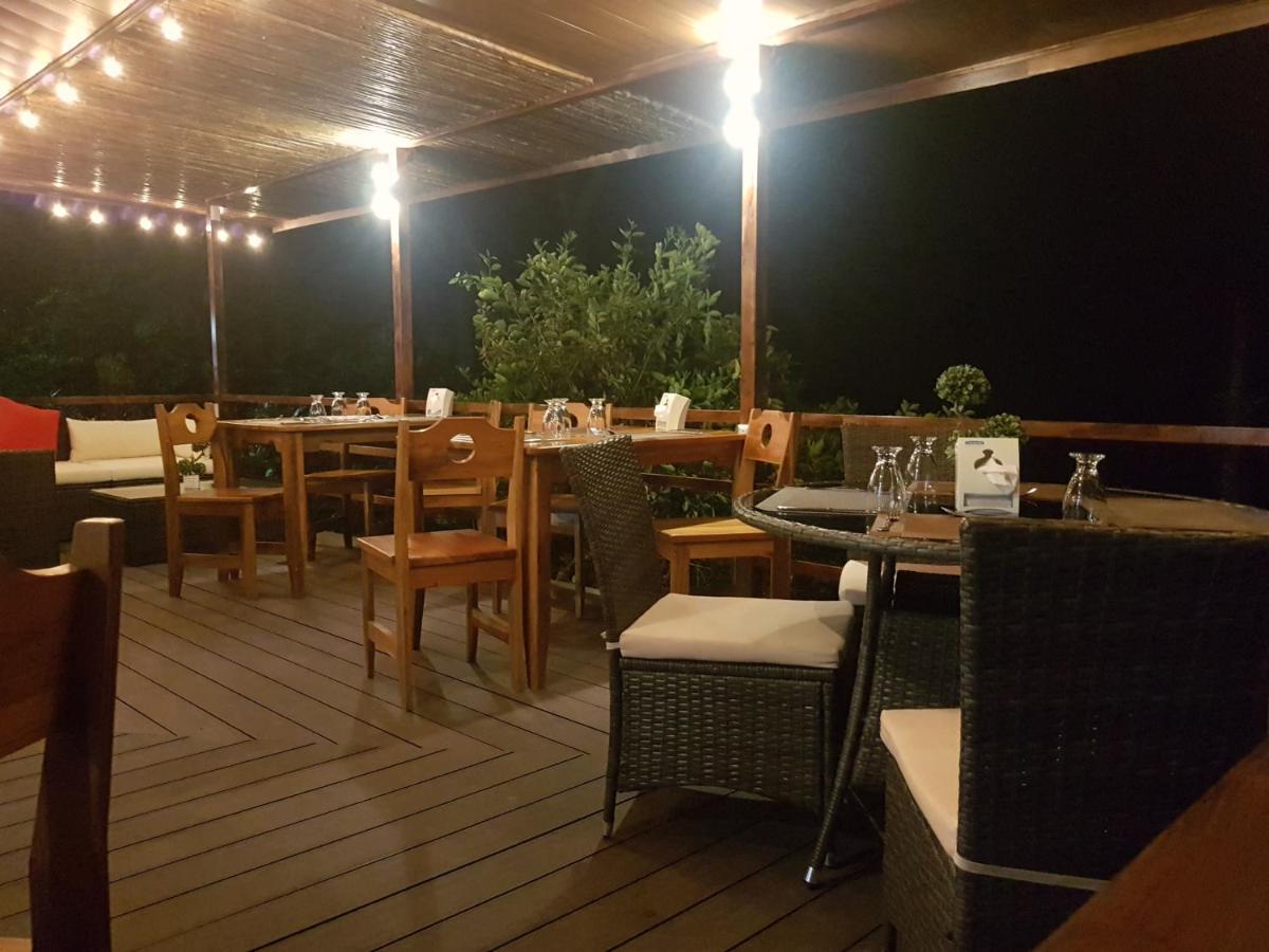 Yellow Tree Suites La Fortuna Luaran gambar