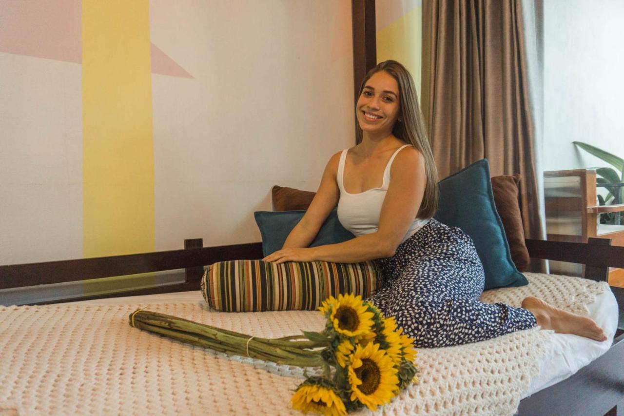 Yellow Tree Suites La Fortuna Luaran gambar