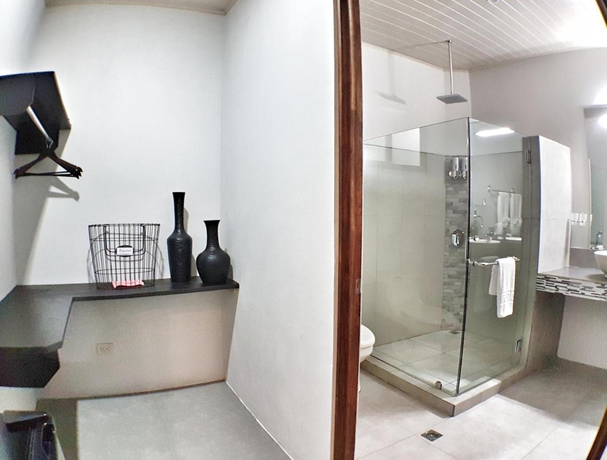 Yellow Tree Suites La Fortuna Luaran gambar