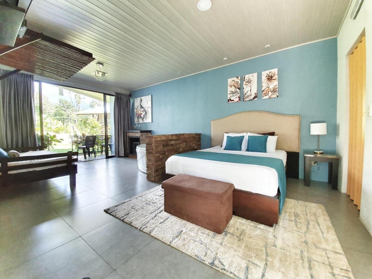 Yellow Tree Suites La Fortuna Luaran gambar